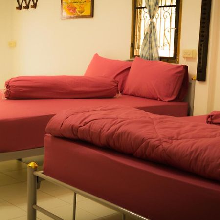 Ban Sabai Sabai Guest House Kanchanaburi Pokój zdjęcie