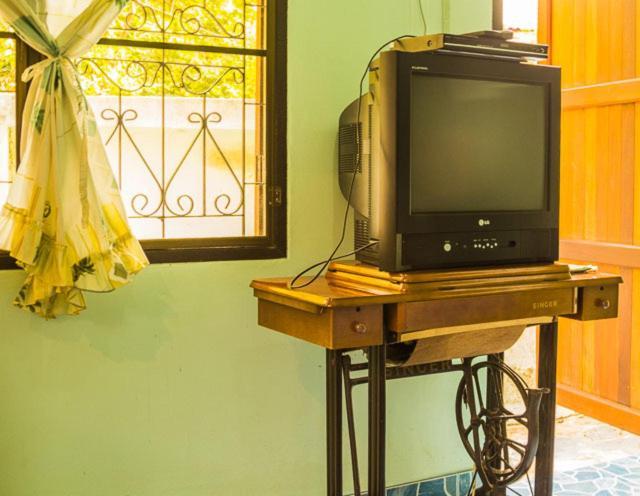 Ban Sabai Sabai Guest House Kanchanaburi Pokój zdjęcie