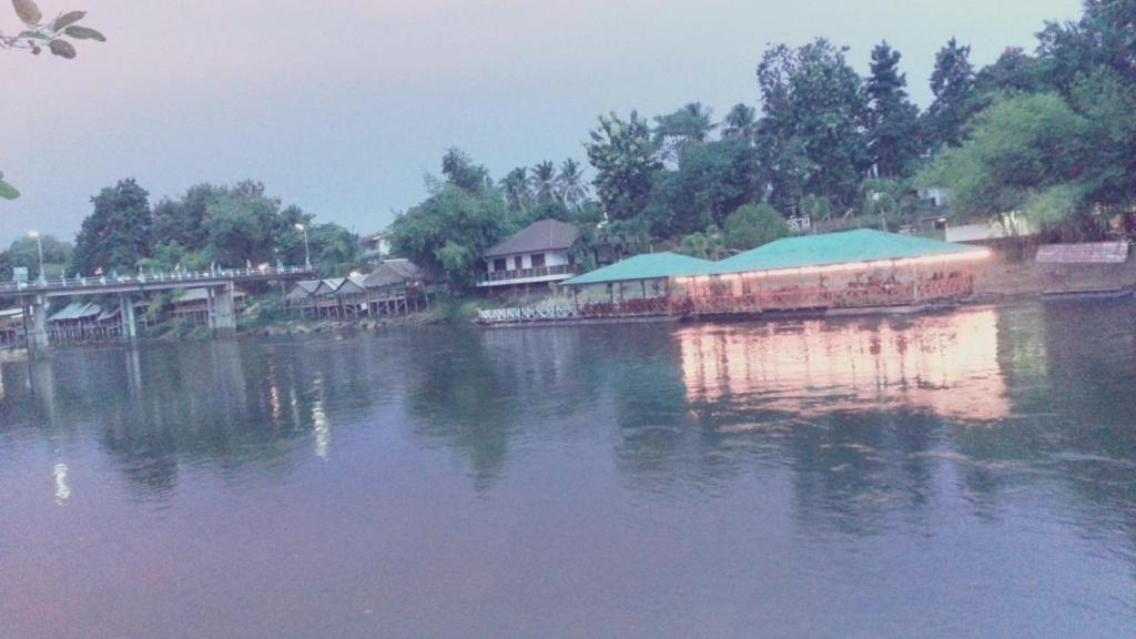 Ban Sabai Sabai Guest House Kanchanaburi Zewnętrze zdjęcie
