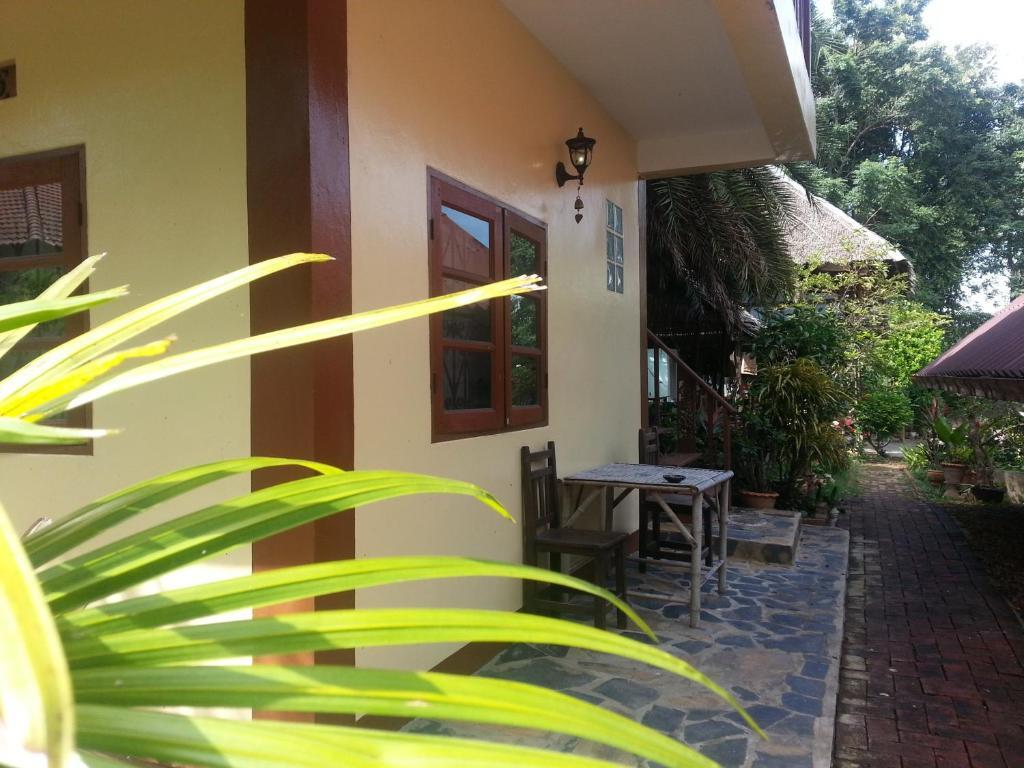 Ban Sabai Sabai Guest House Kanchanaburi Pokój zdjęcie