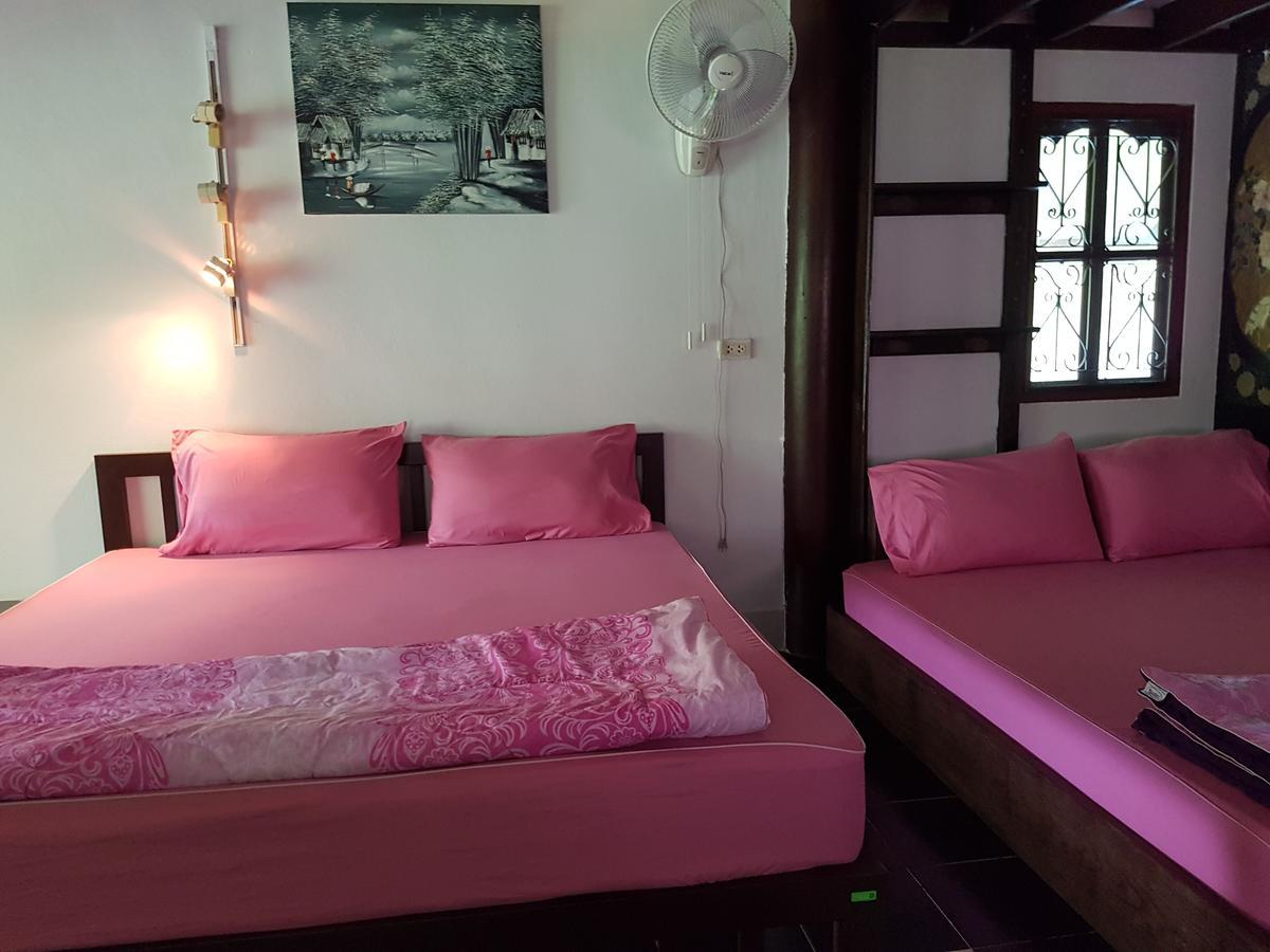 Ban Sabai Sabai Guest House Kanchanaburi Zewnętrze zdjęcie